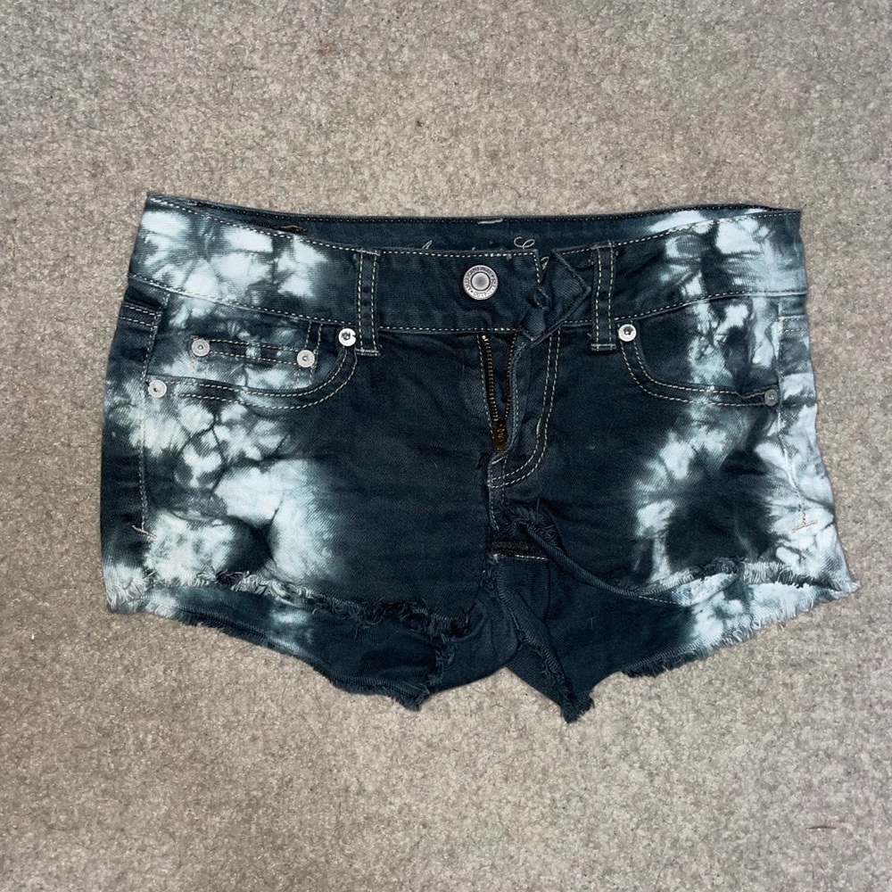 American Eagle black and distressed tie dye bleach design Jean shorts